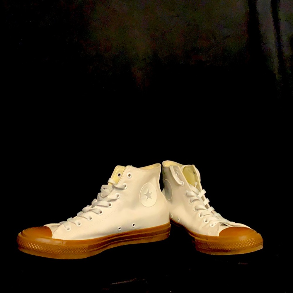 White converses